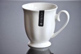 Kubek ceramiczny Falbanka