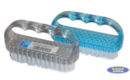 Szczoteczką do rąk